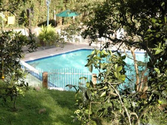 Hotel California Pacho - Photo4