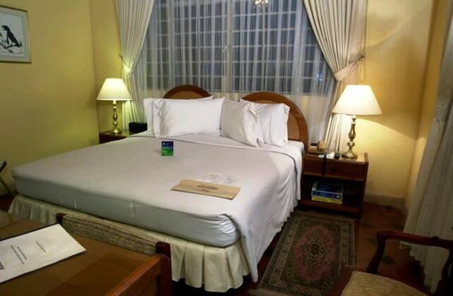 Hotel California Pacho - Photo5