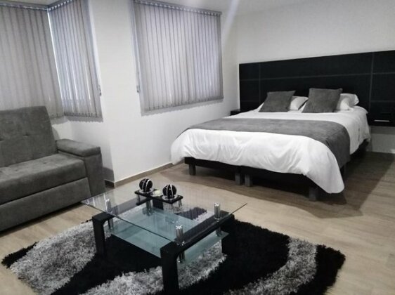  Photo 2