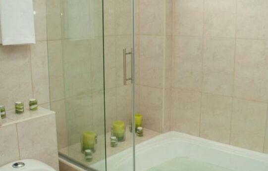 Hotel Condina - Photo4