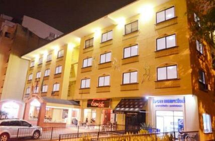 Hotel Pinares Plaza