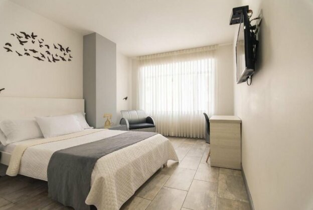 Hotel Rosales