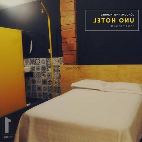 Uno Hotel Gastro Bar - Photo2