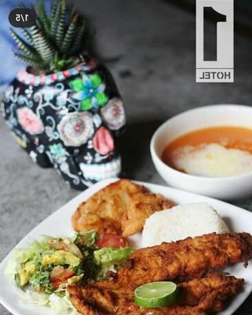 Uno Hotel Gastro Bar - Photo4