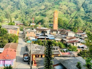 Pijao Quindio Lago en el Cielo
