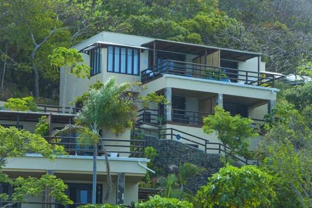 Deep Blue Providencia