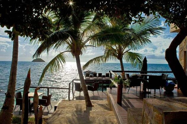 Deep Blue Providencia - Photo4