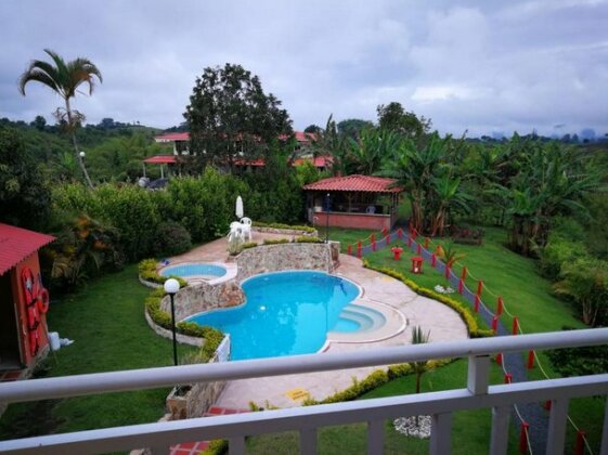 Finca Hotel el Amanecer - Photo2