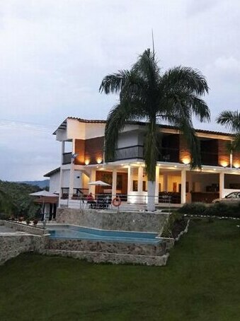 Loma Verde Premium