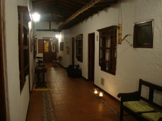 Hotel La Antigua - Photo2