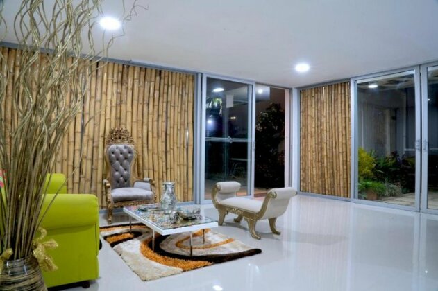 Hotel Emerawaa - Photo5