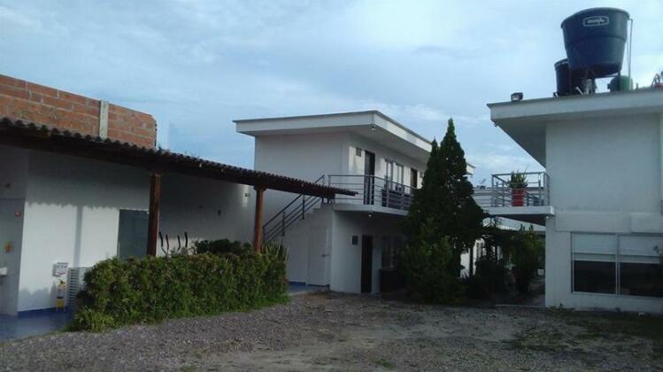 Photo 1