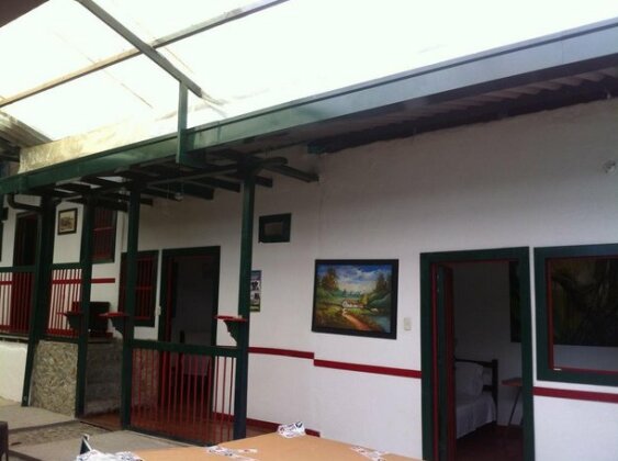 Los Colibries - Photo3