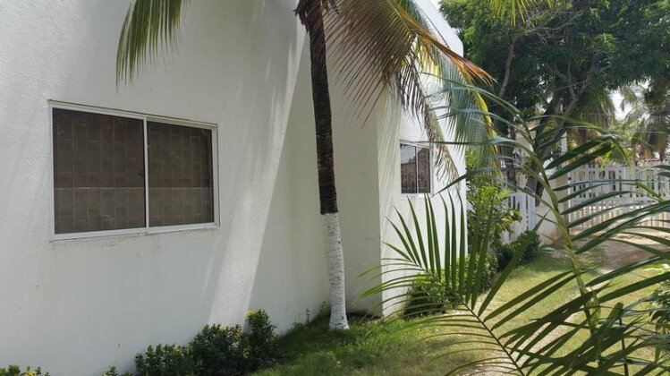 Cabana Villa Shiraz - Photo2
