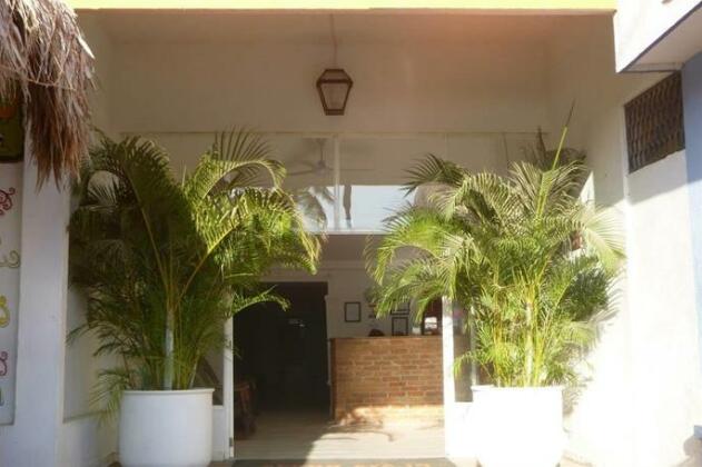 Hospedaje Playa Brava - Photo2