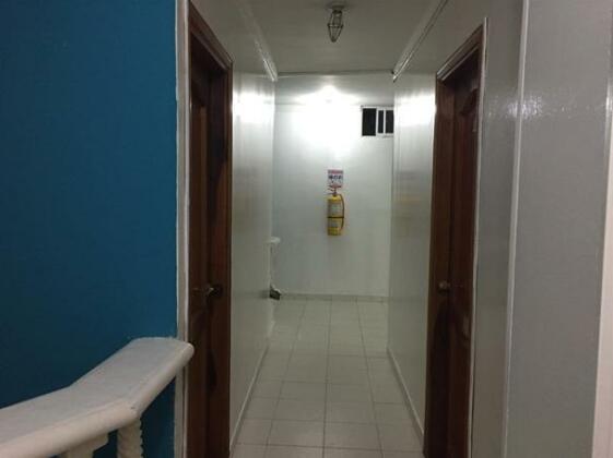 Hostal Central Santa Marta - Photo4