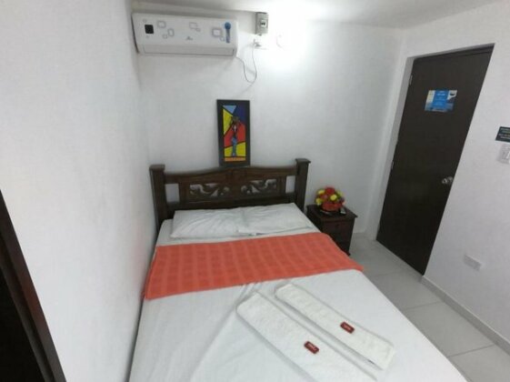 Hostal Fura y Tena - Photo5