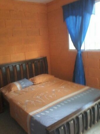 Hostal Sossella - Photo2