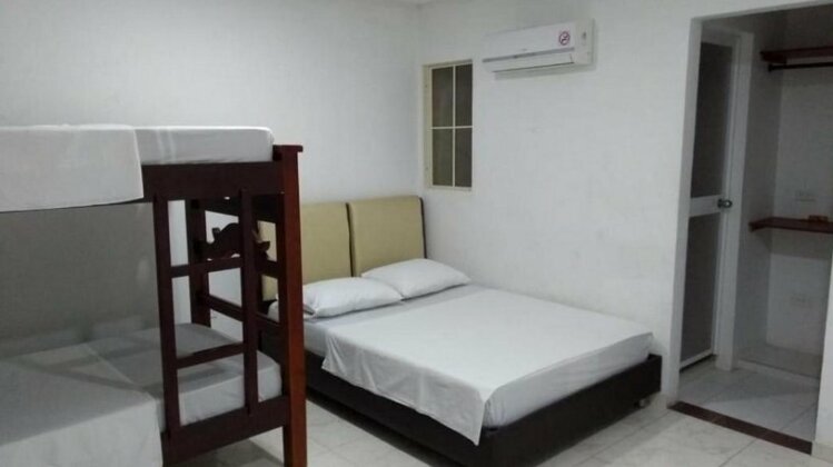 Hotel Palmeras Santa Marta - Photo2