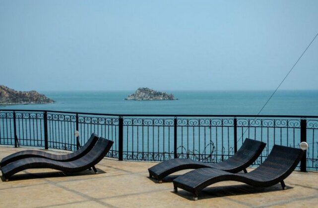 Penon Del Rodadero Santa Marta