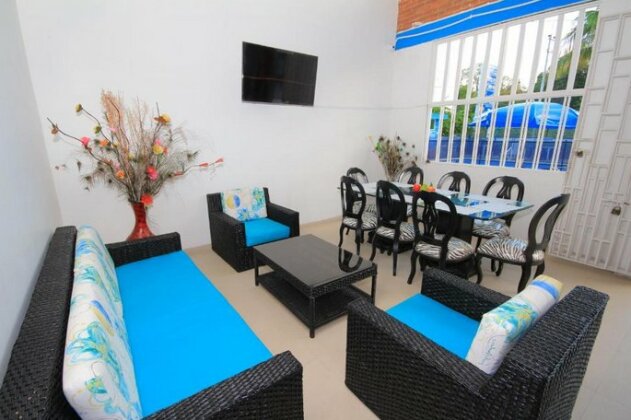 Hotel Puerta Del Sol Girardot - Photo2