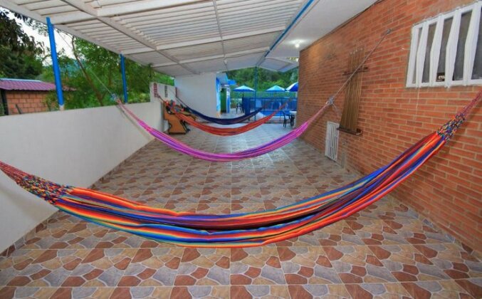 Hotel Puerta Del Sol Girardot - Photo4
