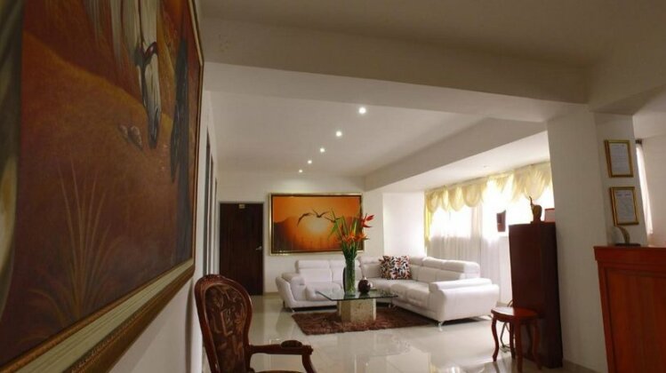 Hotel Cafe Plaza - Photo5