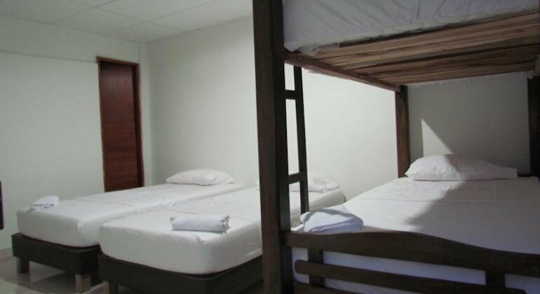 Aqua Hostal - Photo5