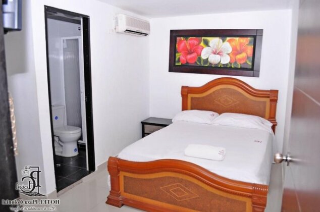 Hotel Plaza Colonial - Photo2