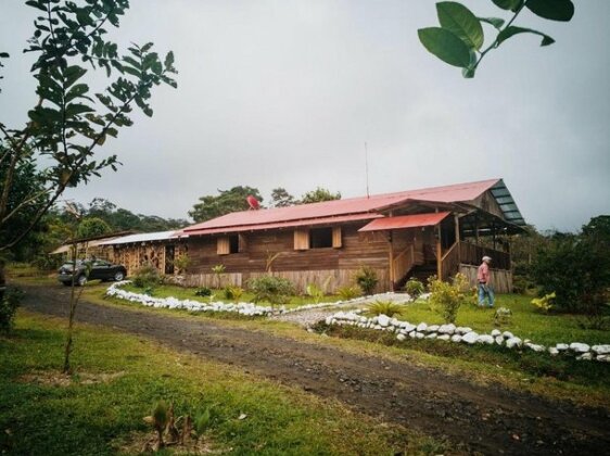  Photo 4