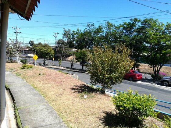 Belis Alajuela - Photo2
