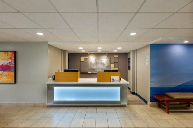 Holiday Inn Express San Jose Airport - Photo3