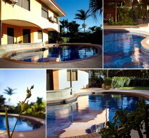 La Riviera Hotel - Photo2
