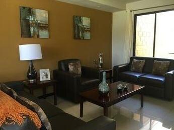 Le Petit Maison - Photo2
