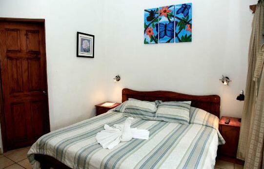 Hotel Colinas del Sol - Photo4