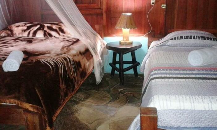 Posada Rio Celeste - Photo2