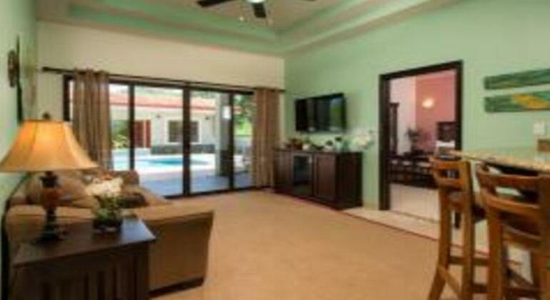 Catalina Cove 12 - Photo5