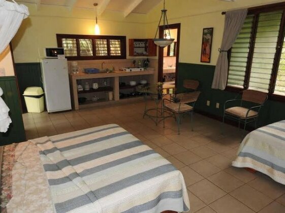 Playa Negra Guesthouse - Photo2