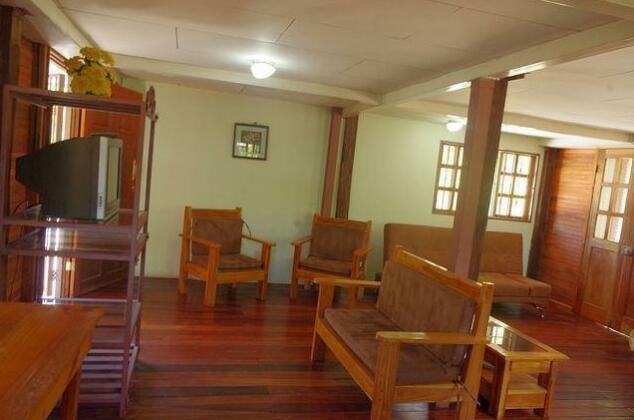 Eladio's Place - Photo2