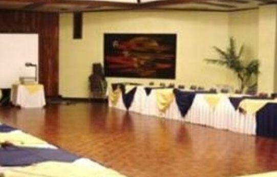 Hotel Ambassador Cariari - Photo2