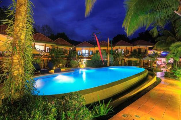 Book Direct – Playa Escondida Lodge