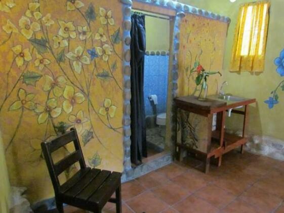 Piramys Hostel and Tours in Dominical - Photo4
