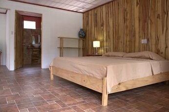 Cabinas Casa Miriam Drake Bay - Photo2