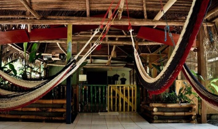 Drake Bay Backpackers