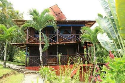 Las Caletas Lodge