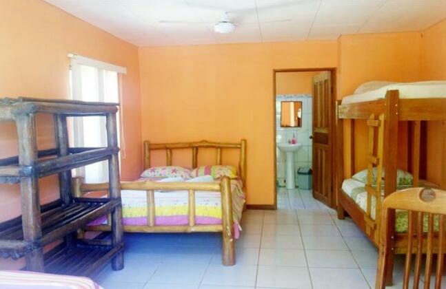 Martina's Place Hostel - Photo4