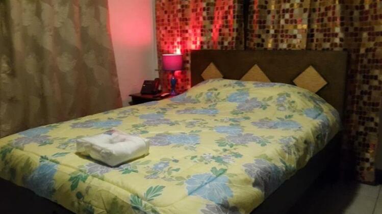 IBUX - Restaurante - Bar - Hostel - Photo5
