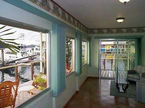 Banana Bay Marina - Photo3