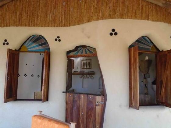 Hobbit Cob Cottage - Photo5