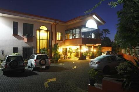 Adventure Inn San Jose - Photo2
